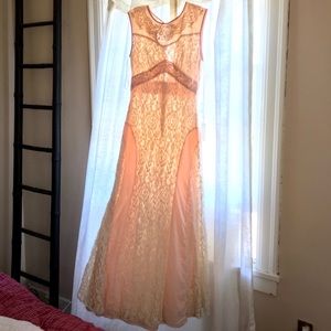 NWT Beautiful Champagne and Strawberry Blush Gown